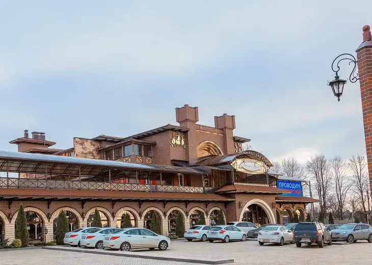 Ресторанный комплекс Птицы и Пчелы