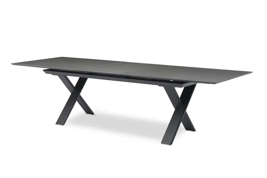 Столы обеденные